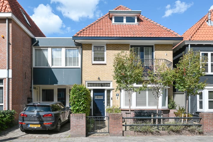 Bredaseweg 6 in Oosterhout foto