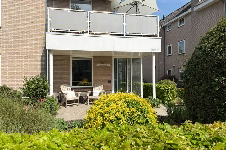 Breelaan 128 in Bergen (NH) foto