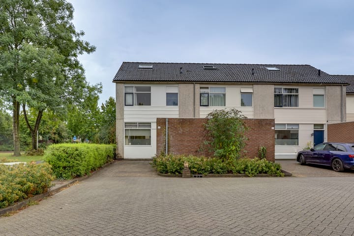 Breitnerhof 17 in Meppel foto