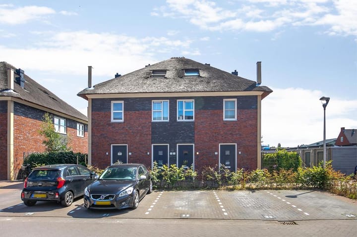 Brinklande 12 in Pijnacker foto