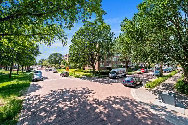 Brinnolaan 5 in Voorburg foto