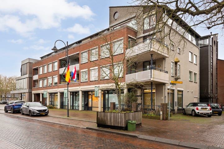 Broedershof 6 in Veghel foto