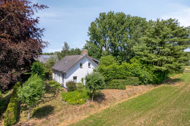 Broekstraat 32 in Gemonde foto