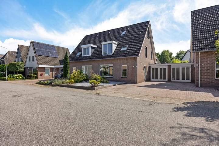 Brouwersweg 26 in Veendam foto