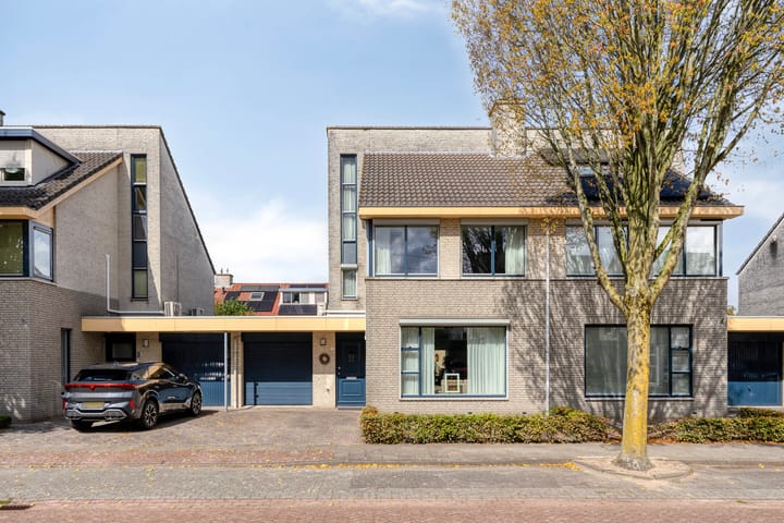 Buigeind 5 in Best foto