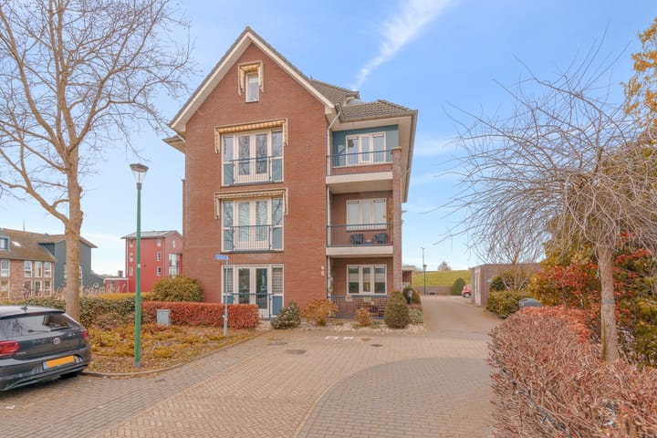 Buiswater 37 in Houten foto