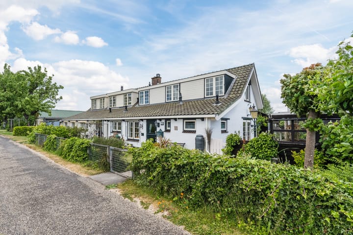 Buitenkerk 65 in Bodegraven foto