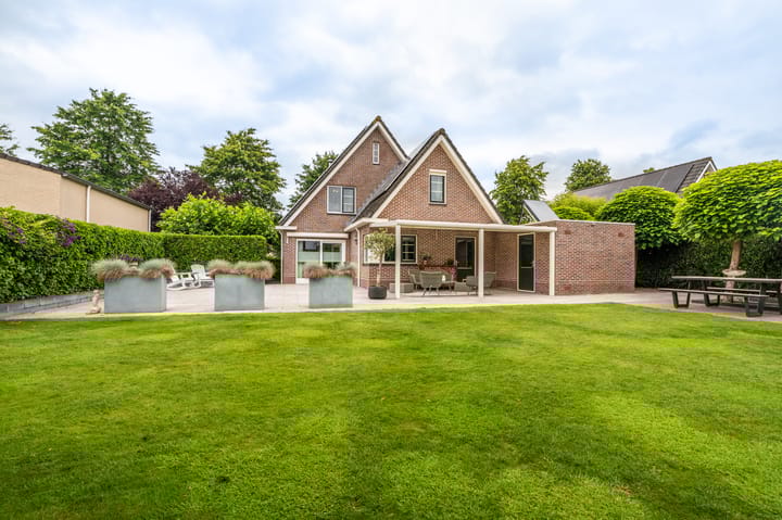 Buitensingel 83 in Sappemeer foto