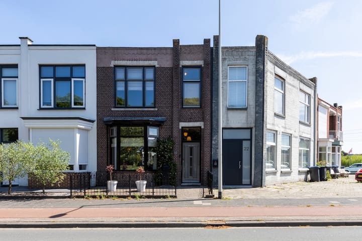 Buitenvest 24 in Bergen op Zoom foto