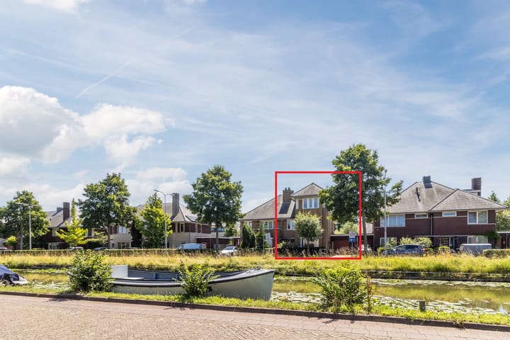 Buitenwatersloot 399 in Delft foto