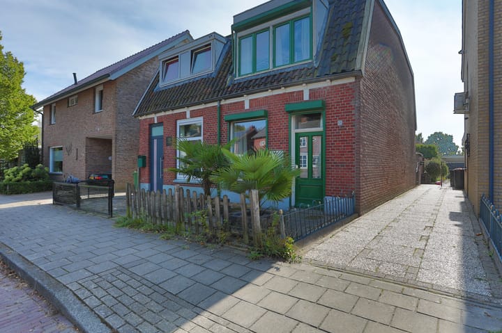 Bultsweg 13 in Enschede foto