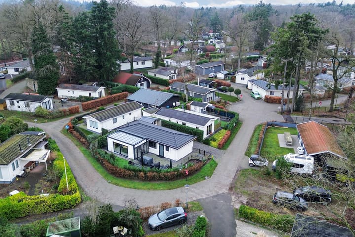 Bultweg 25R-117 in De Bult