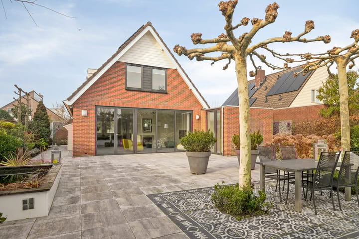 Bunschotenstraat 15 in Almere