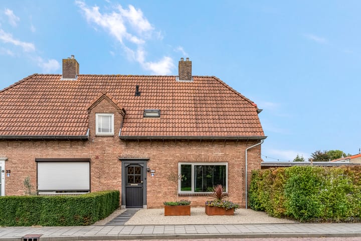 Burchtgraafstraat 25 in Gendt foto