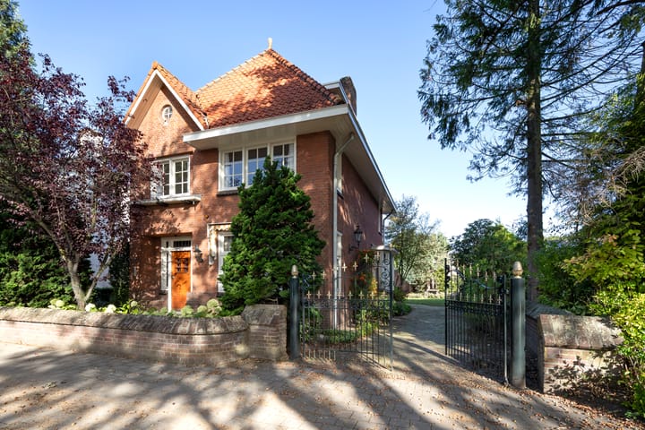 Burg. Canterslaan 34 in Oisterwijk