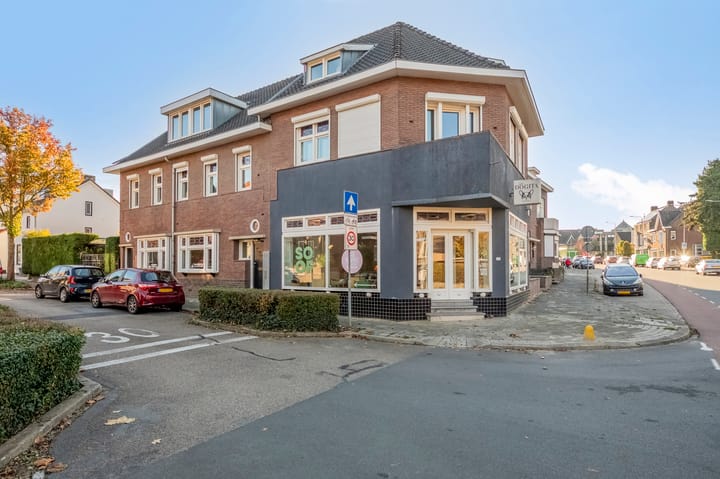 Burg. Cremersstraat 27 in Nuth foto