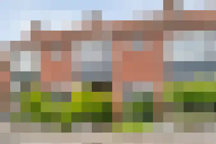 Burg.van der Grondenstraat 27 in Nieuwleusen
