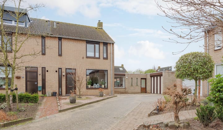 Burg van Leentstraat 104 in Grubbenvorst foto