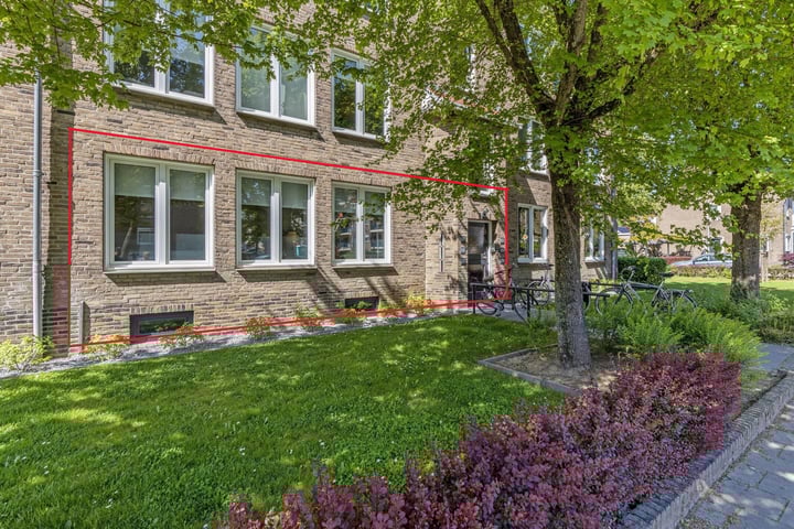 Burg. Waszinkstraat 53 in Heerlen foto