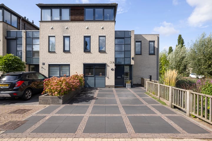 Burgemeester Beelaertspark 85 in Dordrecht foto