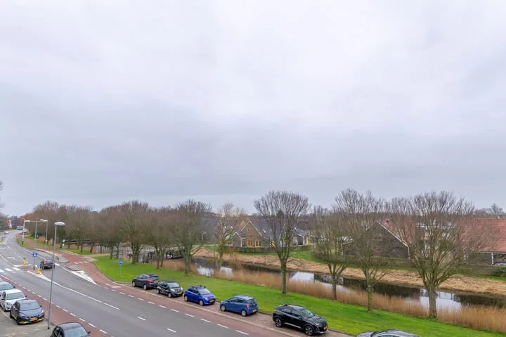 Burgemeester Bloemersweg 42 3 in Arnhem