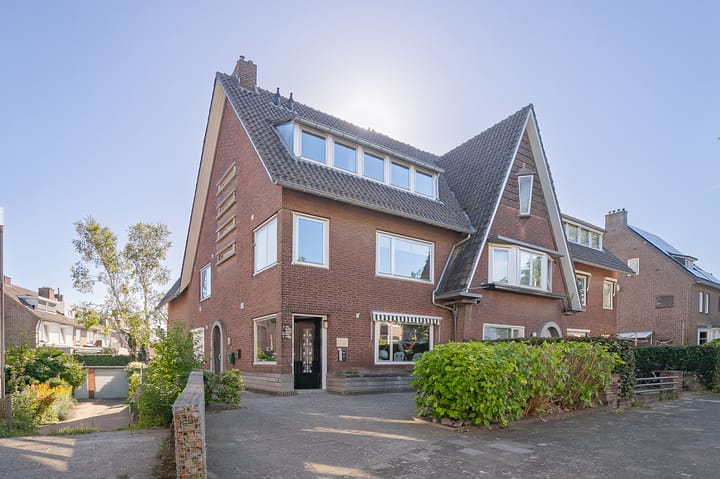 Burgemeester Ceulenstraat 45A-01 in Maastricht foto