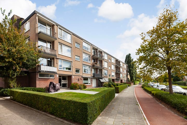 Burgemeester de Zeeuwstraat 332 in Ridderkerk foto
