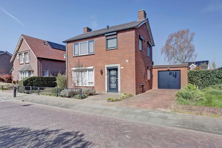 Burgemeester Eijckelhofstraat 45 in Millingen aan de Rijn foto