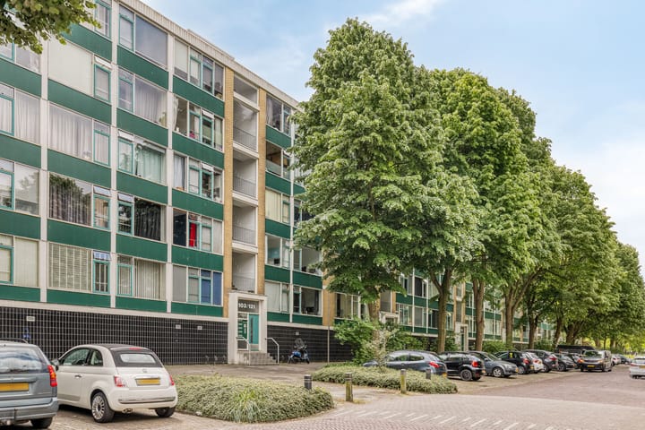 Burgemeester Keijzerlaan 119 in Leidschendam foto