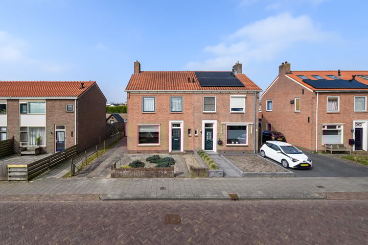 Burgemeester Mackaystraat 38 in Meppel foto