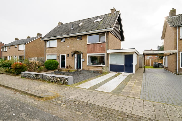 Burgemeester Mensstraat 18 in Neede