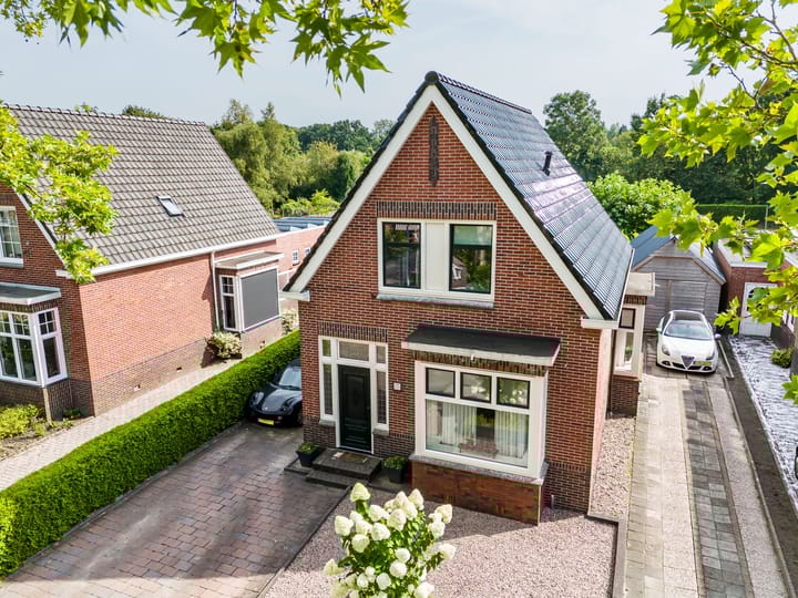 Burgemeester Mr. H.J. Engelkens-laan 26 in Winschoten foto