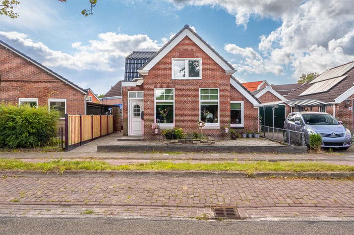 Burgemeester Mr. H.J. Engelkens-laan 6 in Winschoten foto