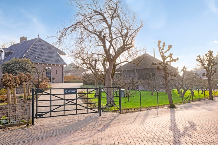 Burgemeester Posweg 17 in Brakel foto