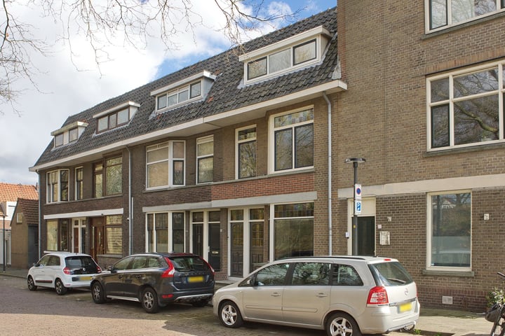 Burgemeester Pruissingel 4 in Vlaardingen foto