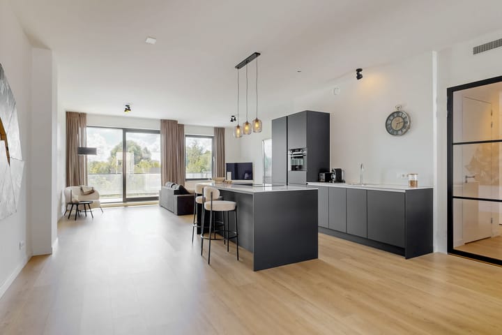 Burgemeester Rijnderslaan 380 in Amstelveen foto