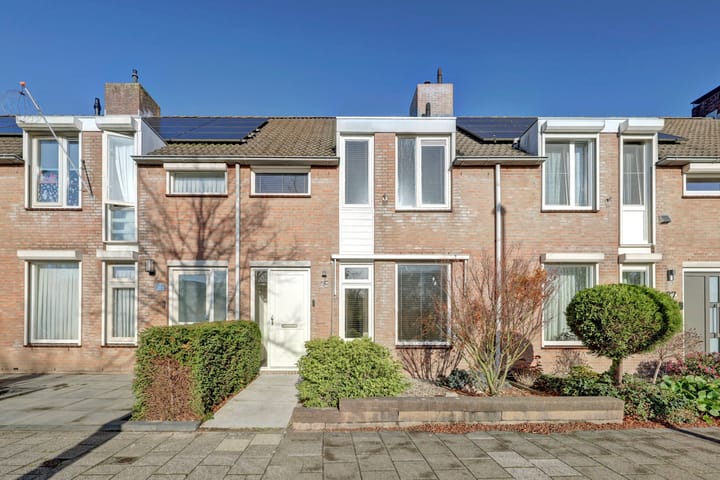 Burgemeester Teijssenlaan 25 in Waalwijk foto