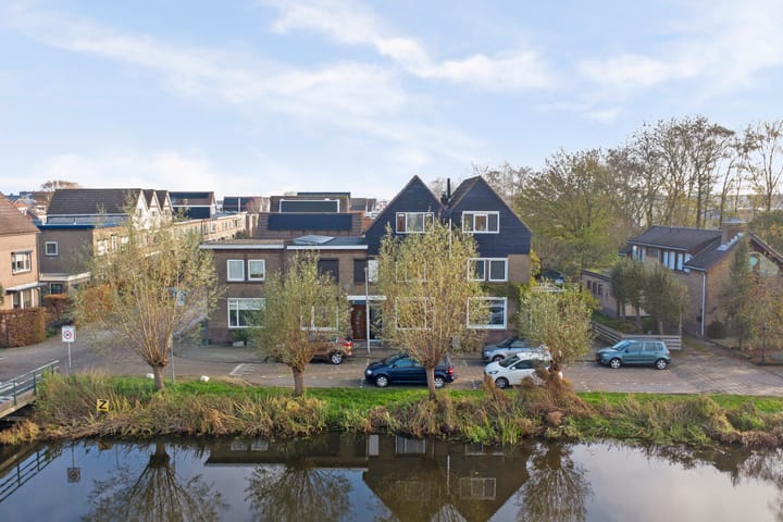 Foto van woning Burgemeester Trooststraat 100, Waddinxveen
