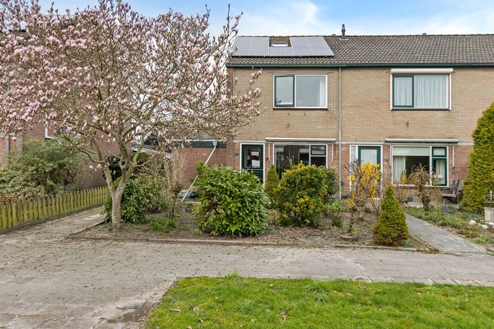 Burgemeester van Gerrevinklaan 19 in Oldemarkt foto