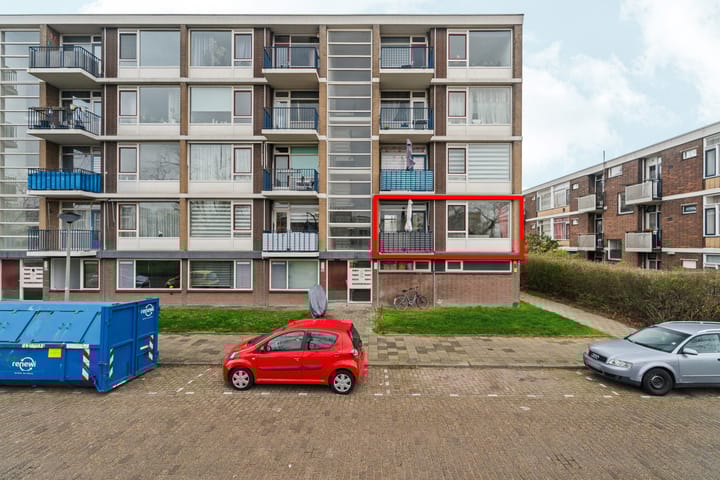 Burgemeester Van Haarenlaan 726 in Schiedam foto