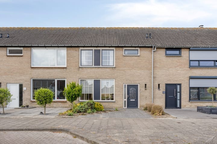 Burgemeester van Zuijenstraat 23 in Breskens foto