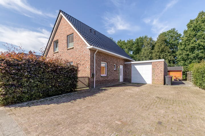 Burgemeester Venemastraat 46A in Meeden foto