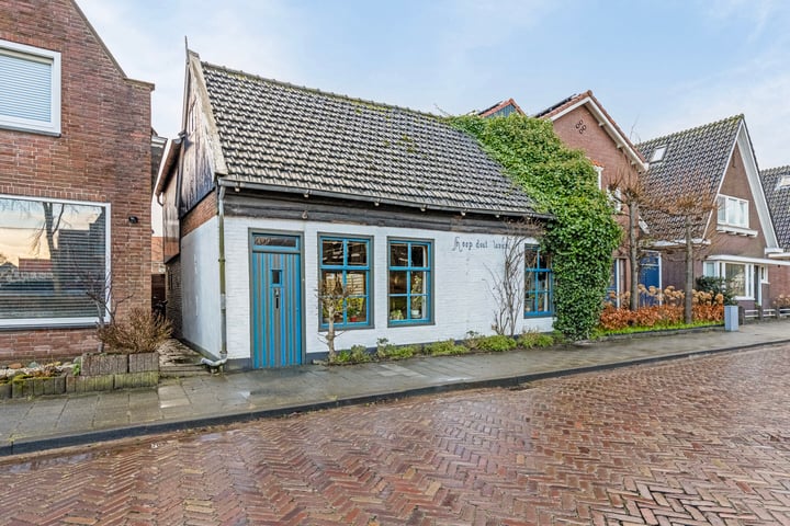 Burgemeester Versteeghsingel 22 in Edam foto
