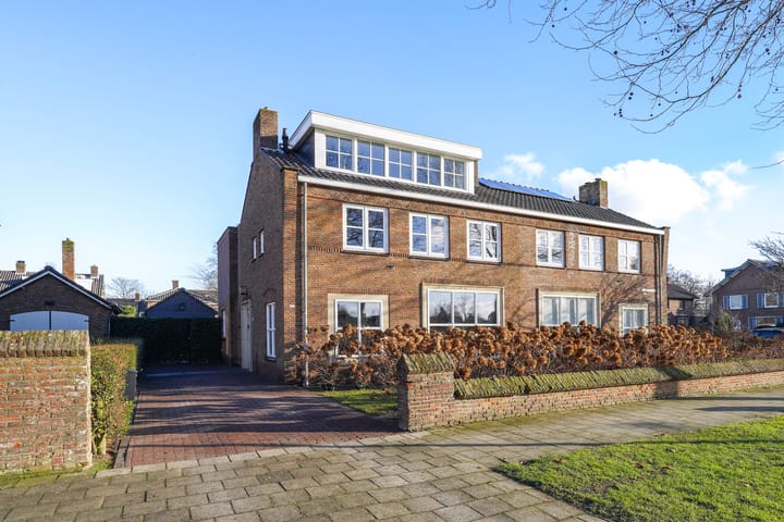 Burgemeester Verwielstraat 49 in Waalwijk foto