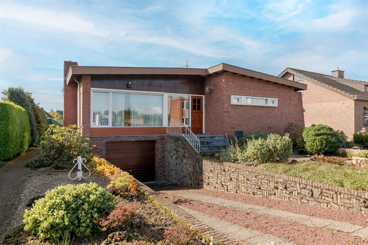 Burgemeester Visschersstraat 6 in Ulestraten foto