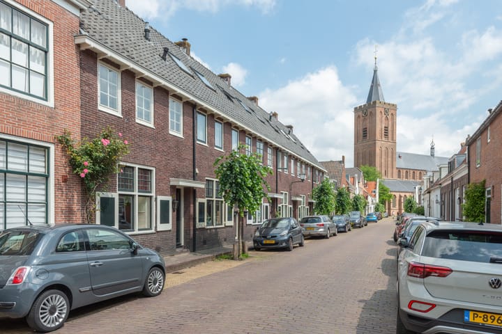Bussummerstraat 32A in Naarden foto