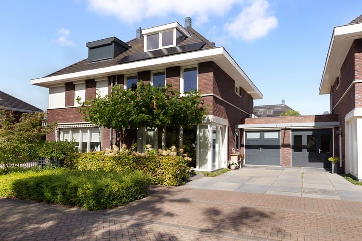 Calèche 61 in Waalwijk foto