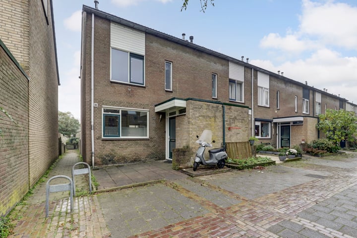 Carl Muckstraat 38 in Hengelo foto