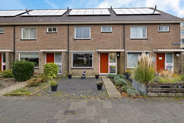 Carolinenburg 50 in Leeuwarden foto