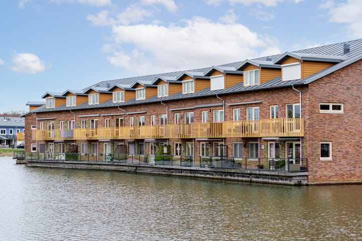 Carolus Linnaeusborg 33 in Schiedam foto